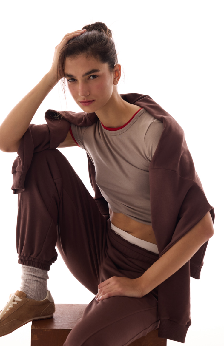 Yeni Sezon Aktif Rahat Giyim de Net % 25 İndirim Yeni Sezon Aktif Rahat Giyim de Net % 25 İndirim